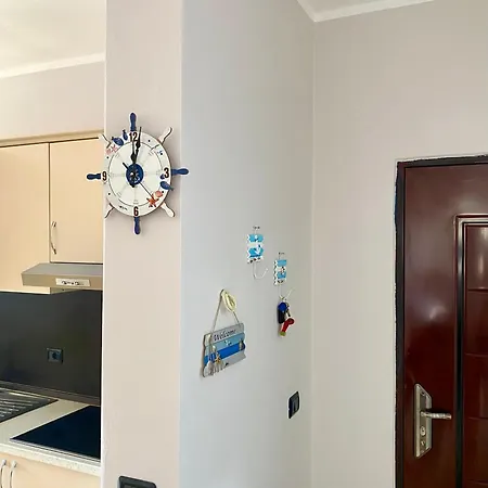 Saint Gin * Shëngjin