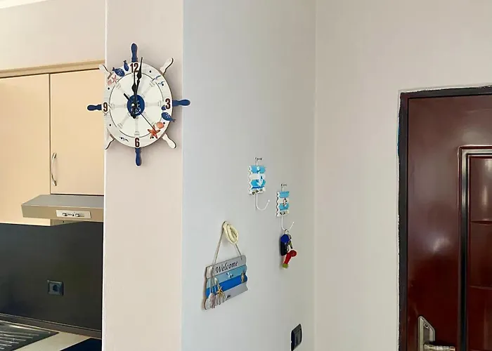 Saint Gin * Shëngjin